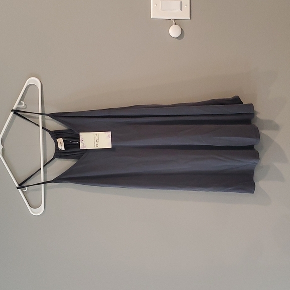 The Tayson Tank- Flowy and Flattering - Picture 4 of 6